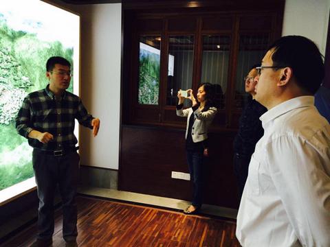 河北省邢台市桥西区区长刘银亮一行考察颐高集